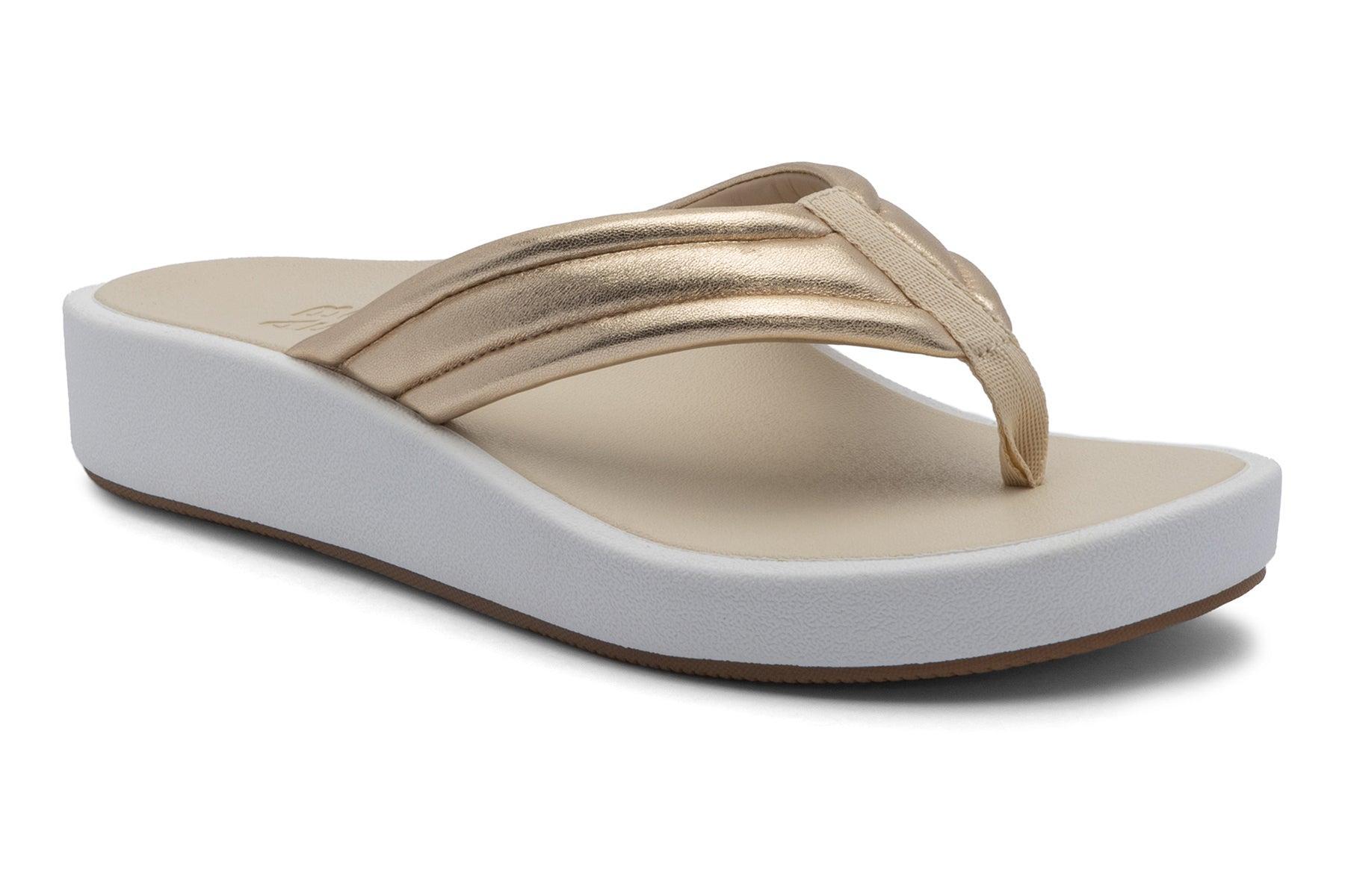 Paseo Thong Sandal Female Product Image