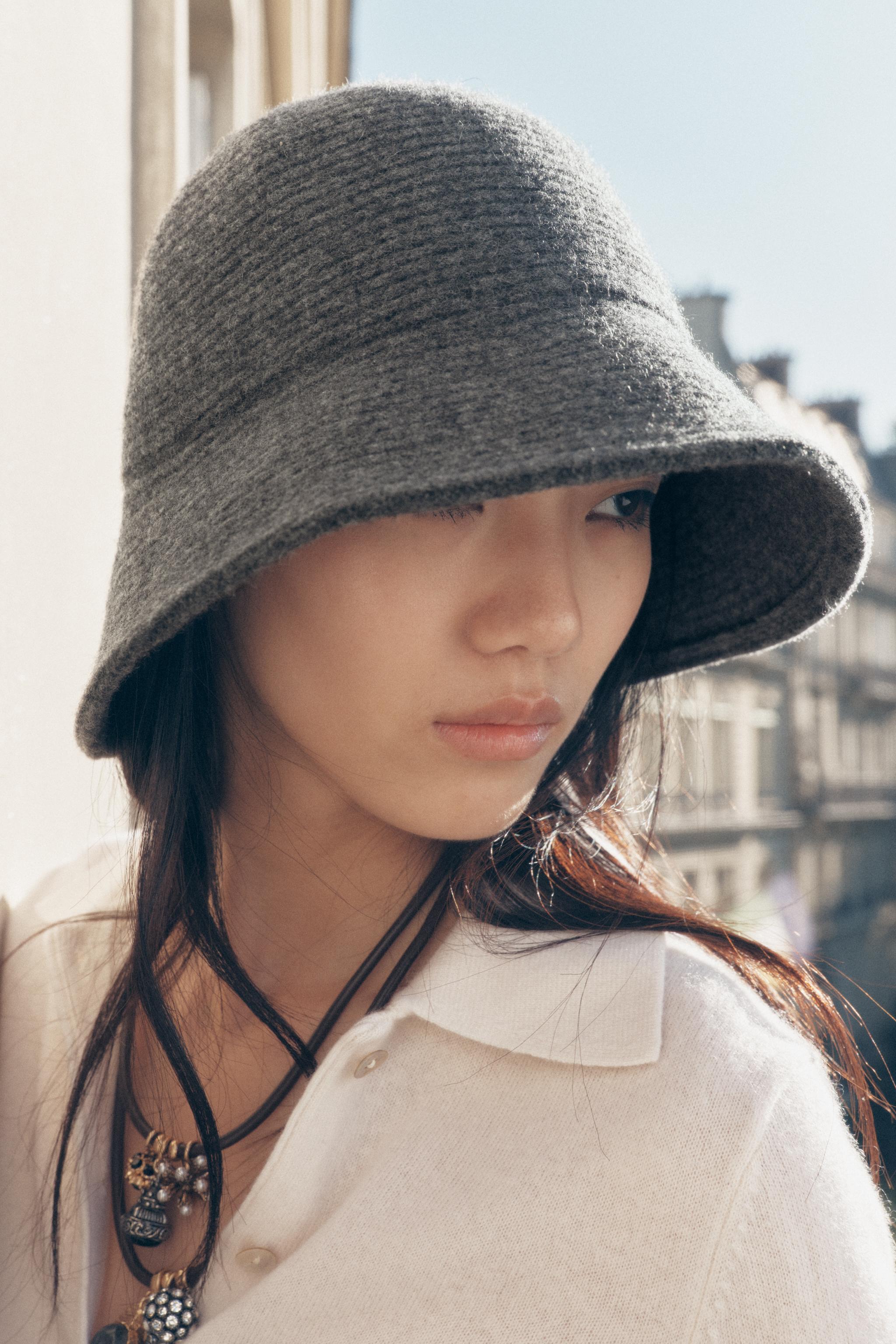 WOOL BUCKET HAT Product Image