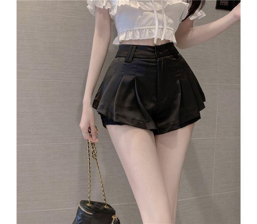 High Waist Plain Pleated Satin Lace Shorts Product Image