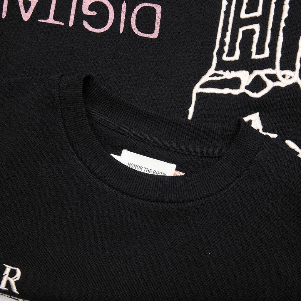 Studio Crewneck 2.0 - Black Male Product Image