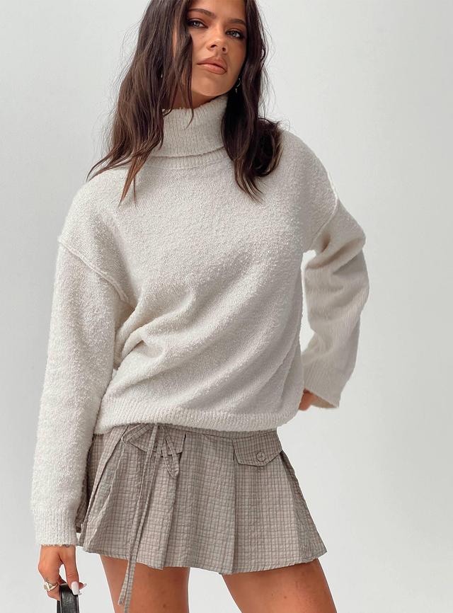 Finnien Boucle Turtleneck Sweater Cream Product Image