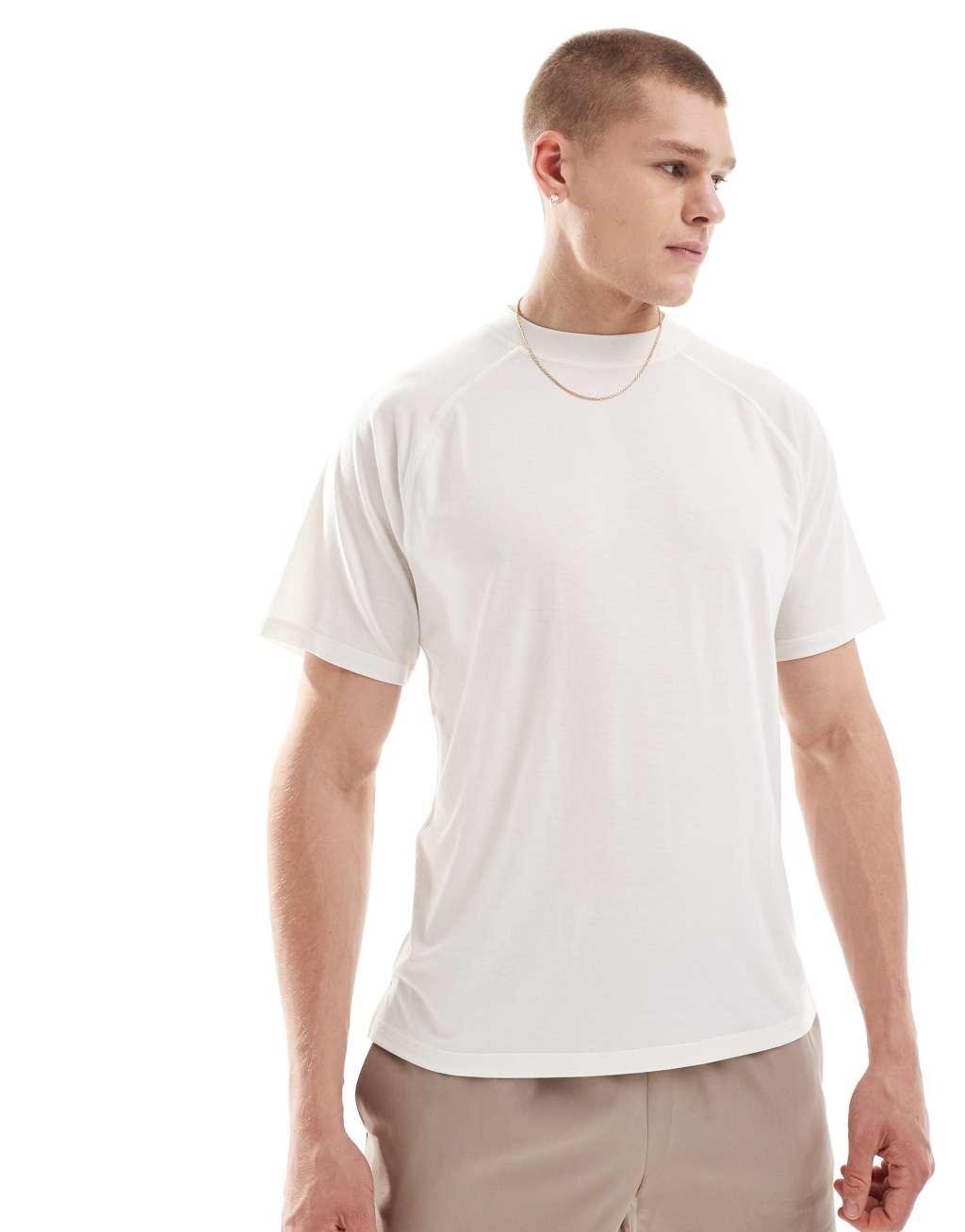 ASOS 4505 quick dry performance jersey training back print t-shirt in off white Product Image