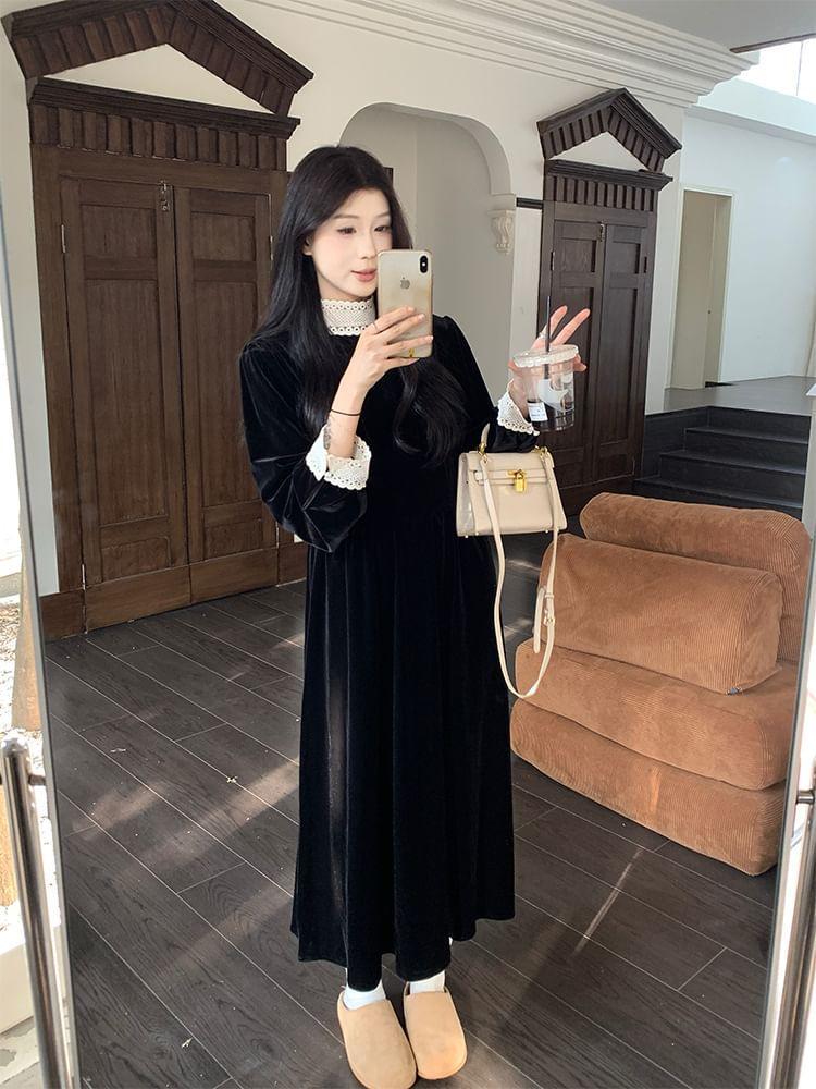 Long Sleeve Stand Collar Velvet Lace Trim Maxi A-Line Dress Product Image