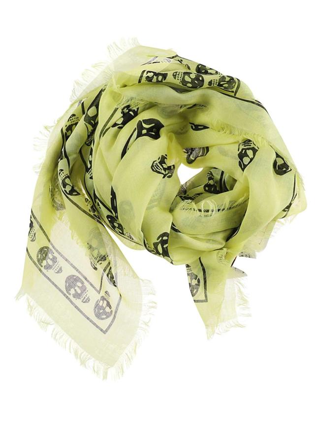 Ca Skull Scarf In Black Product Image