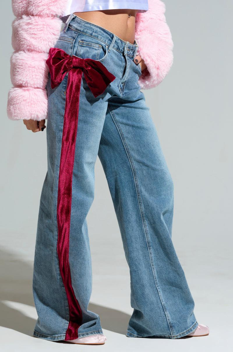 UNWRAP ME VELVET BOW DENIM PANT Product Image