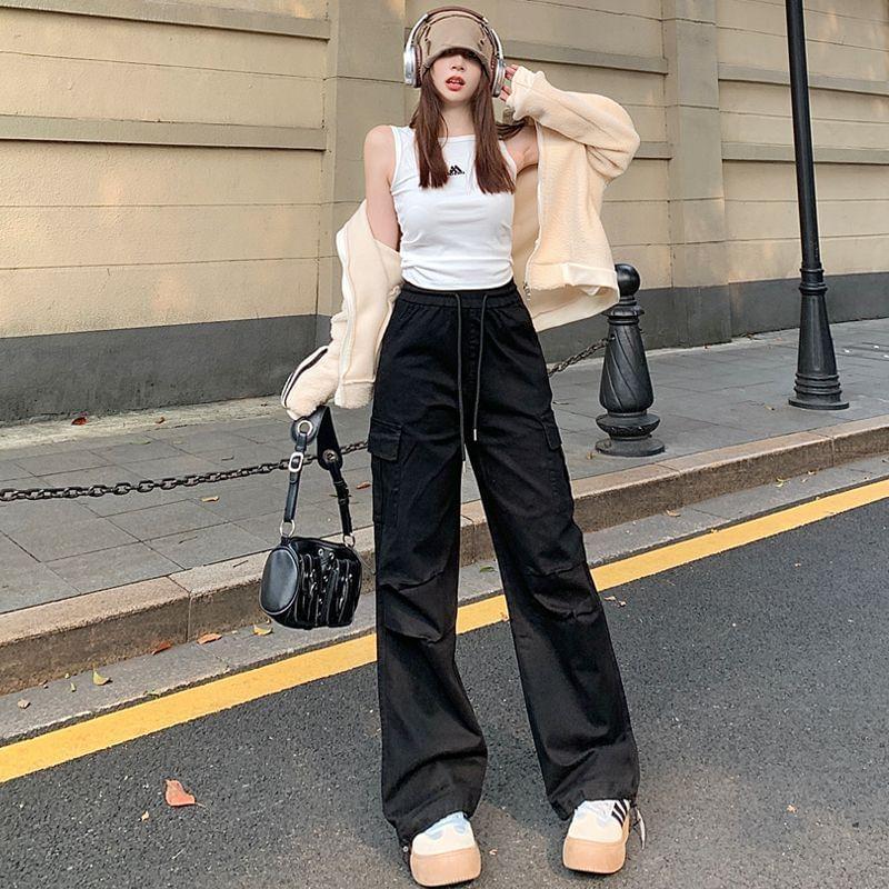 Drawstring Waist Plain Wide Leg Cargo Pants Product Image