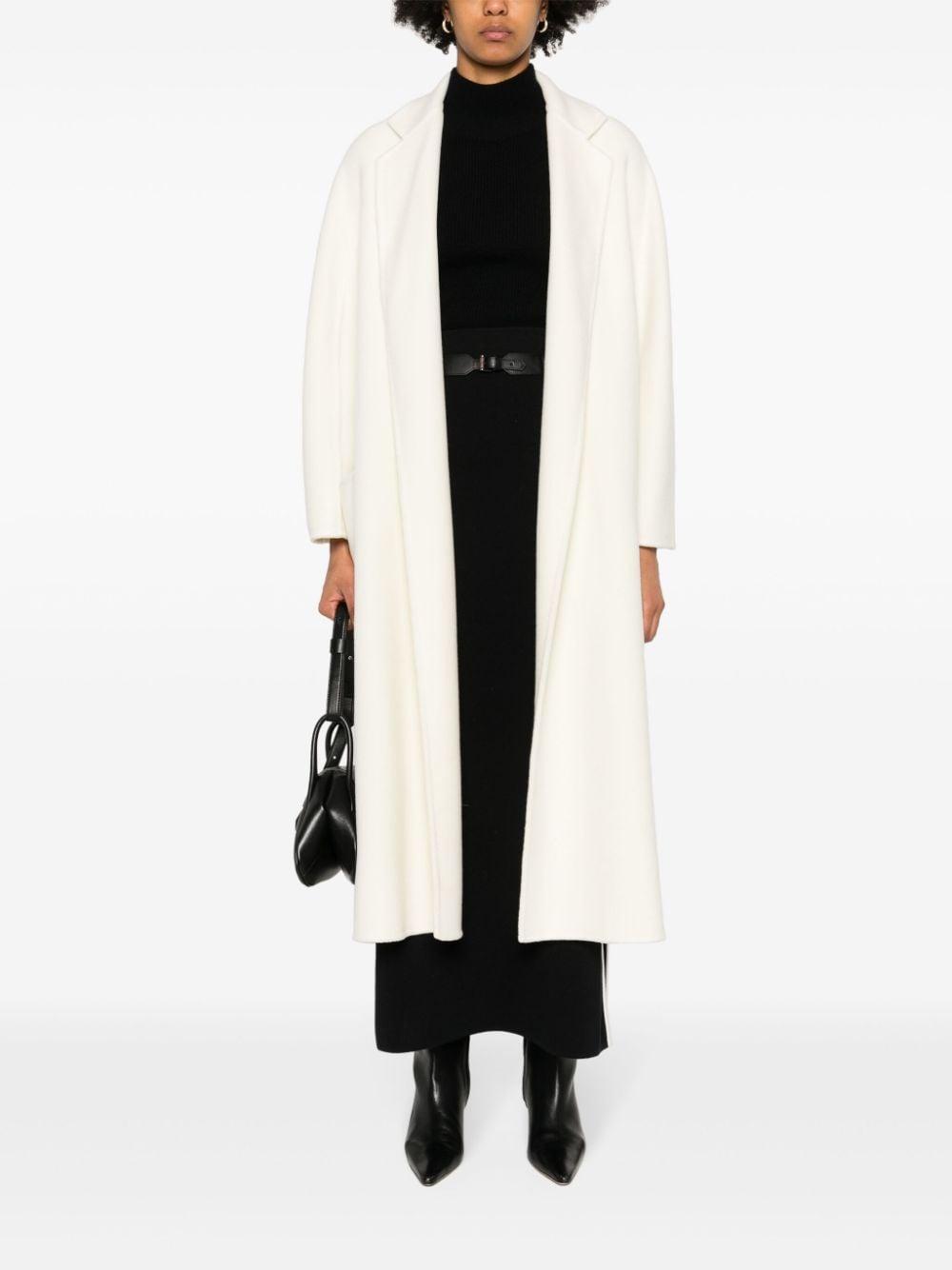 Ludmilla Cashmere Coat In White Product Image