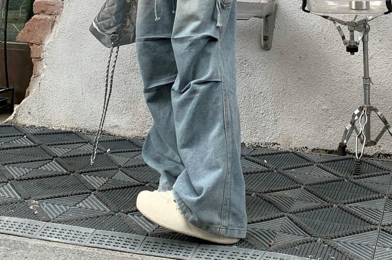 High Rise Washed Wide Leg Cargo Jeans Product Image