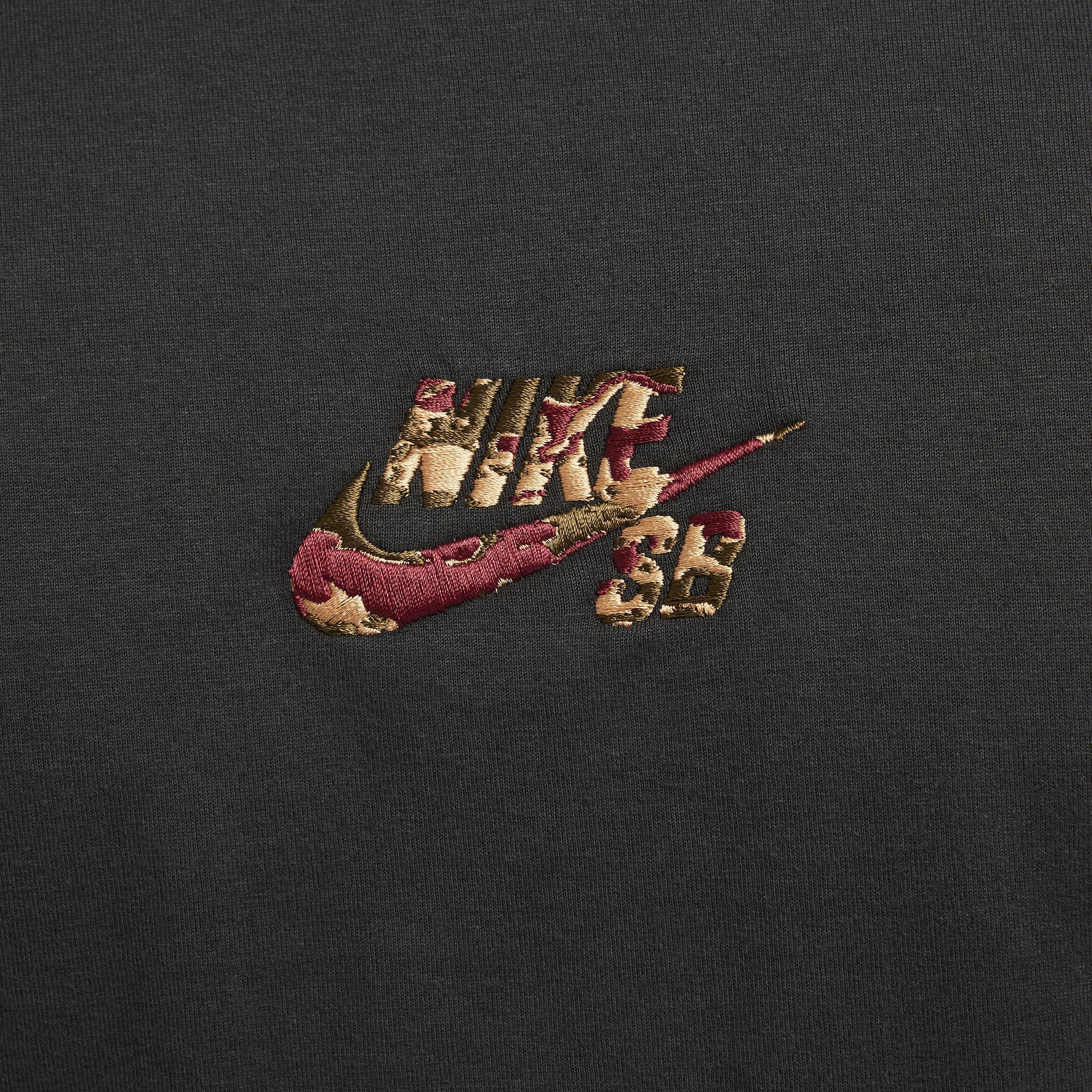 Men's Nike Sportswear Max90 T-Shirt Product Image