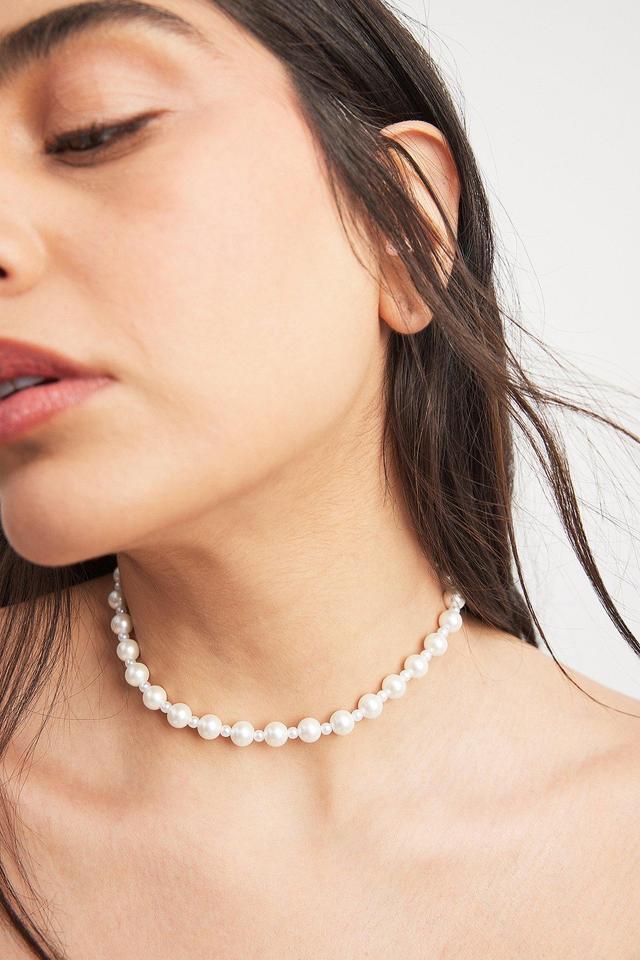 Tie Neck Pearl Necklace Product Image