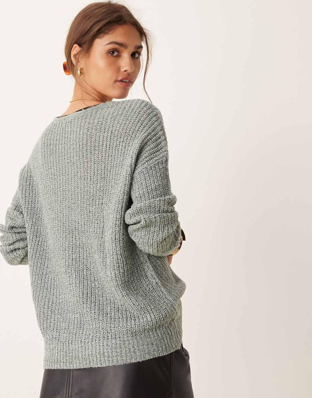 JDY slouchy longline sweater with side split in light blue Product Image