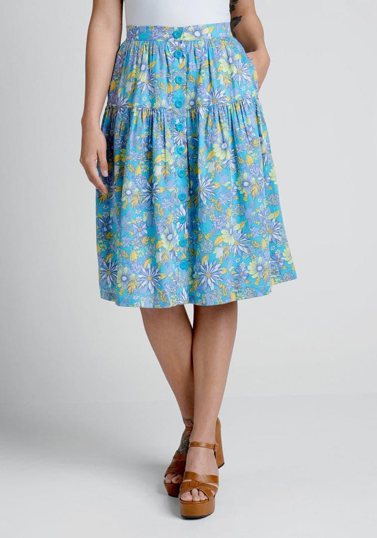 Daisies At Nightfall Tiered Midi Skirt Product Image