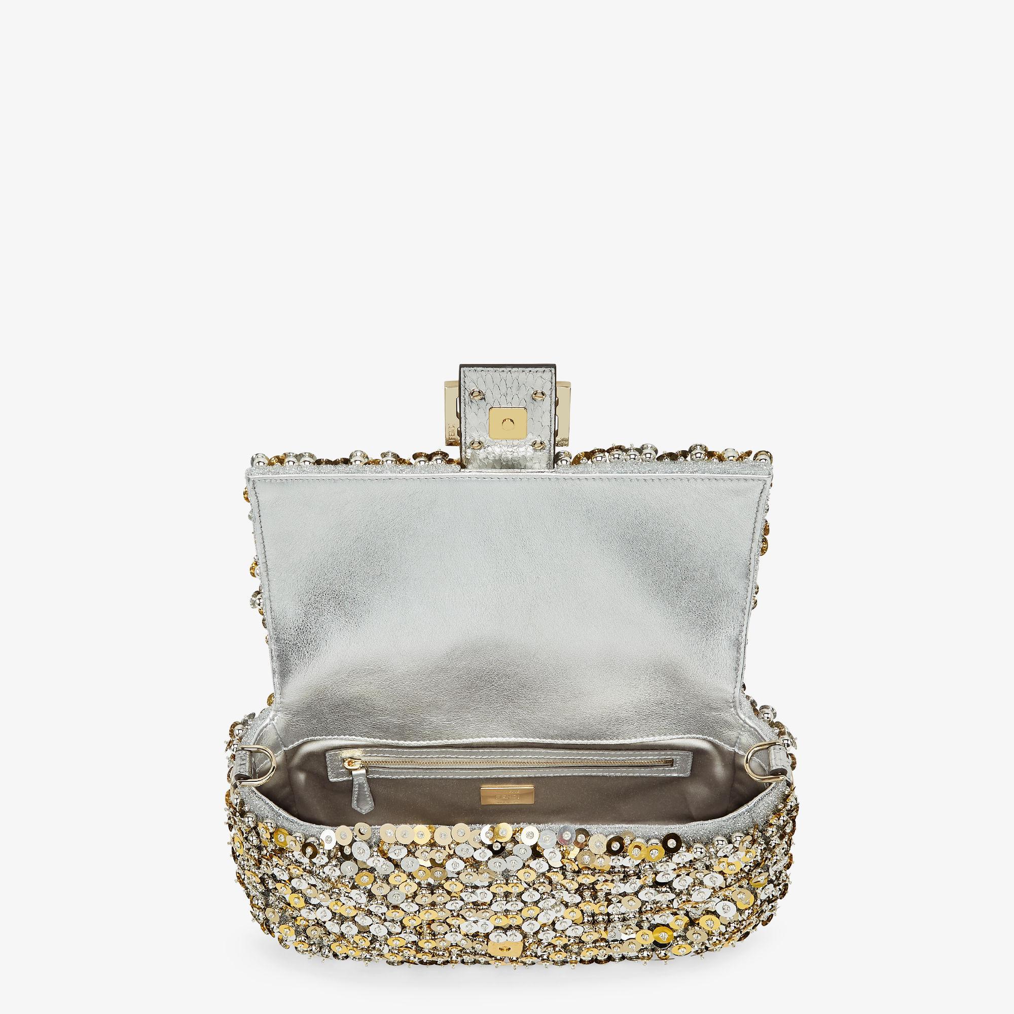 BaguetteHand-embroidered bag with sequins and 3D pearls Product Image