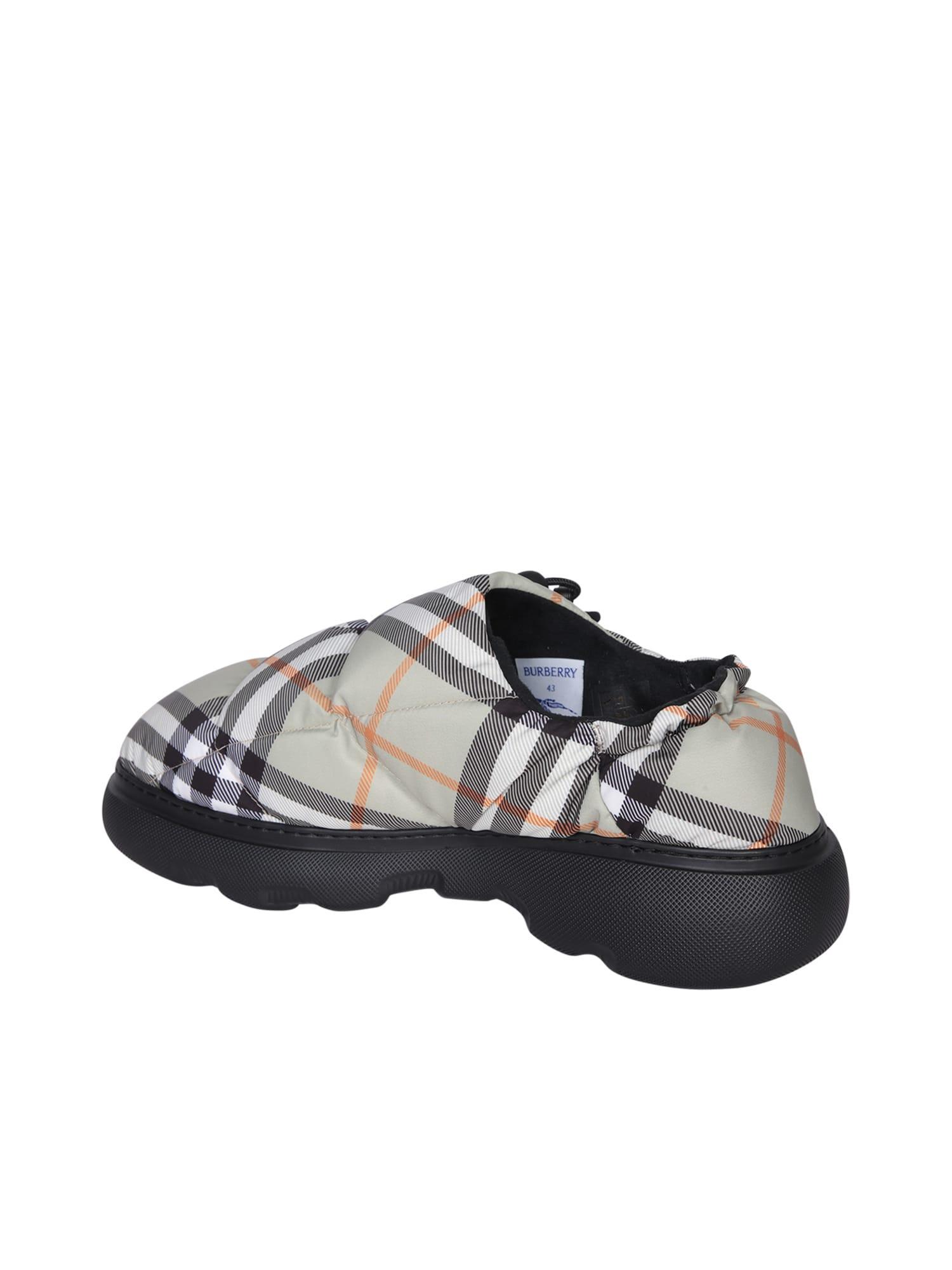 BURBERRY Shoes In Grey Product Image