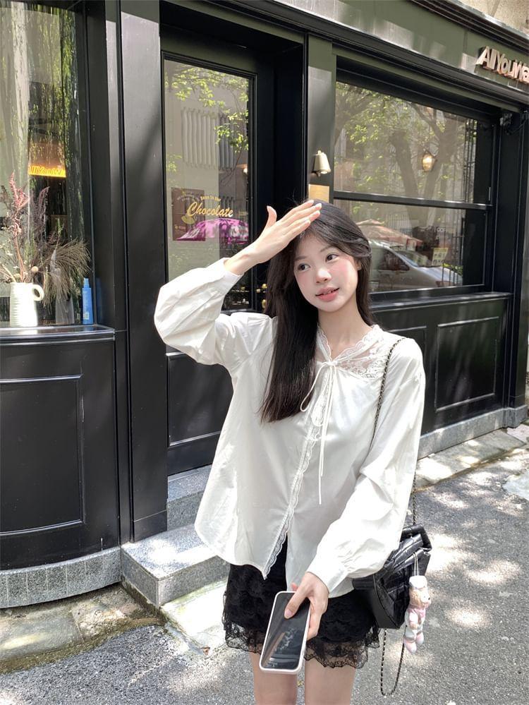 Long-Sleeve Lace Panel Blouse Product Image