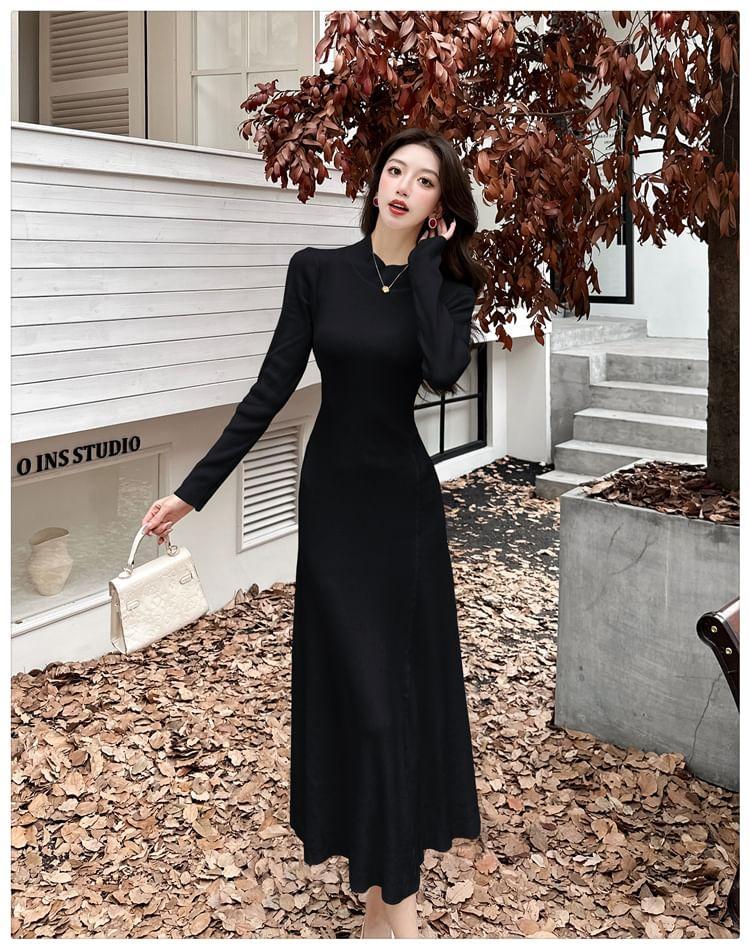 Long-Sleeve Mock Neck Plain Midi A-Line Knit Dress Product Image