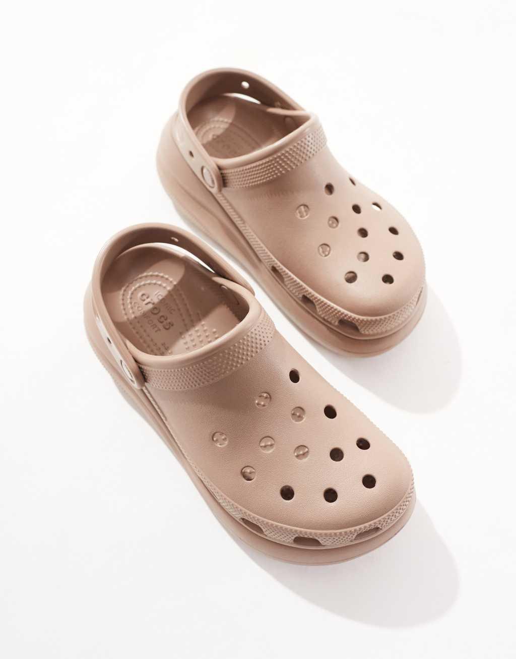 Crocs crush clogs in brown Product Image