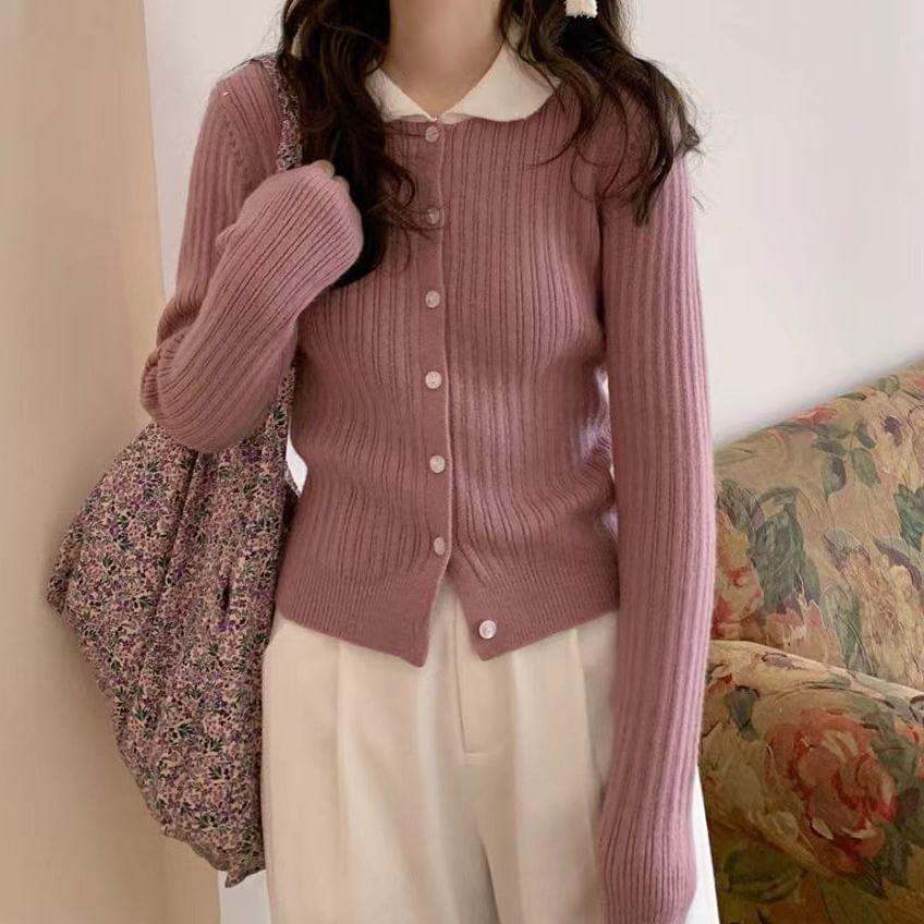 Collar Two Tone Ribbed Sweater Product Image