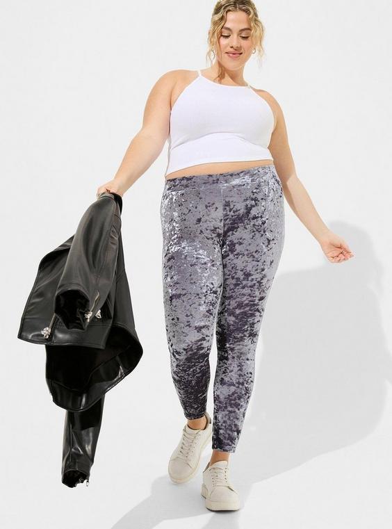 Full Length Crushed Velvet Pocket Legging Product Image