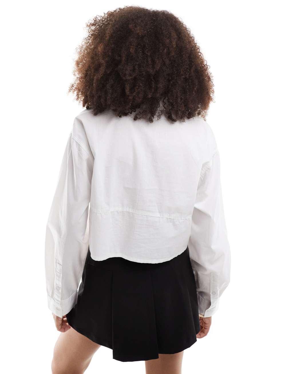 Pull&Bear cropped long sleeve shirt in white Product Image