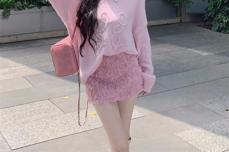 Long-Sleeve Crew Neck Heart Embroidered Sweater / High Rise Floral Mini Pencil Skirt Product Image