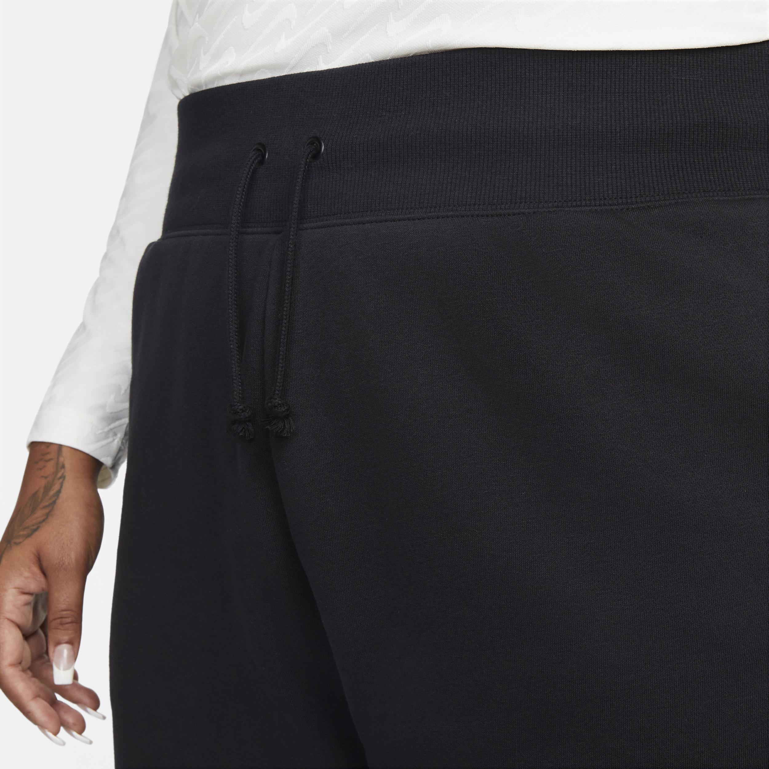 Women's Nike Sportswear Phoenix Fleece High-Waisted Oversized Sweatpants (Plus Size) Product Image