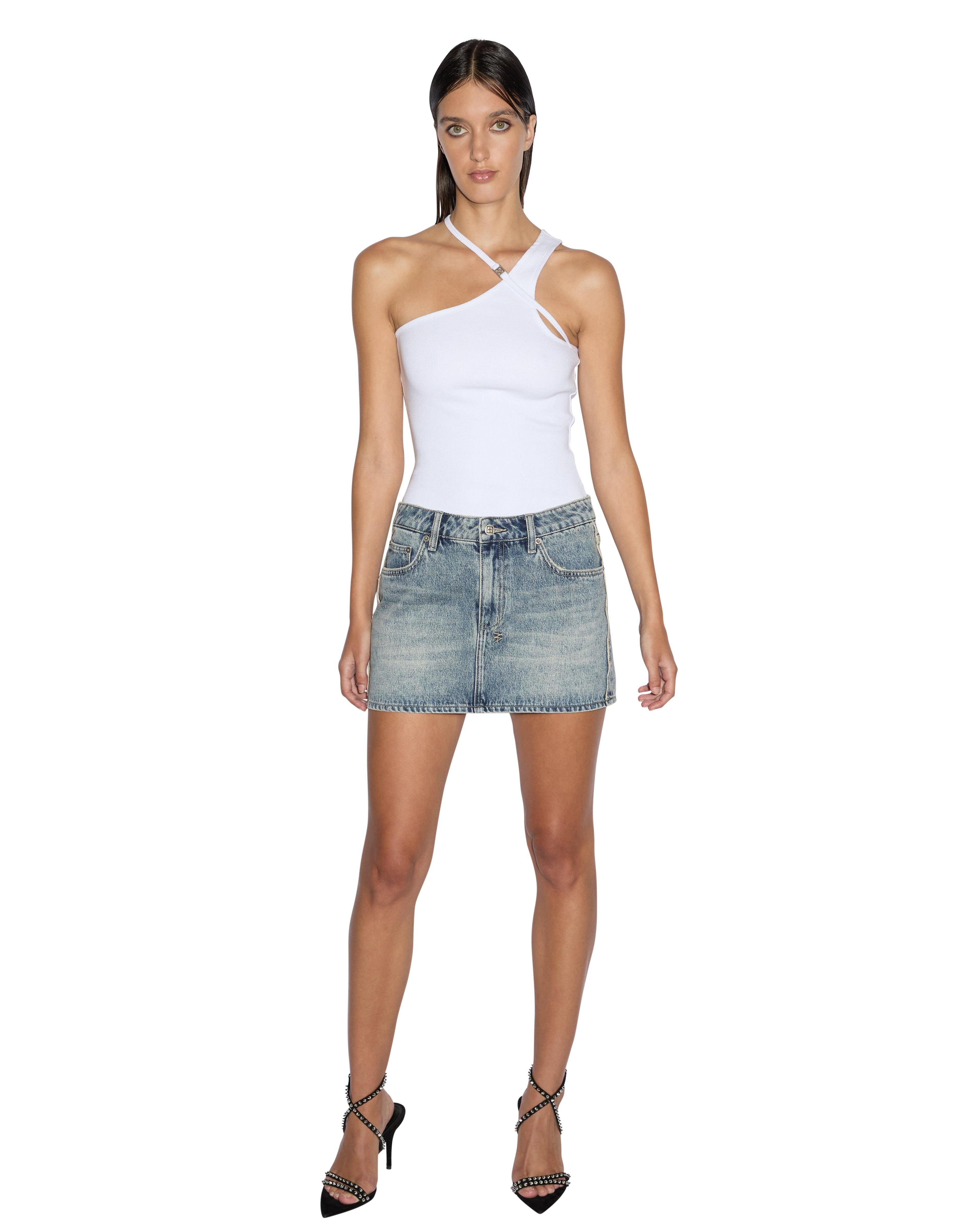 SCORE TANK WHITE Female Product Image