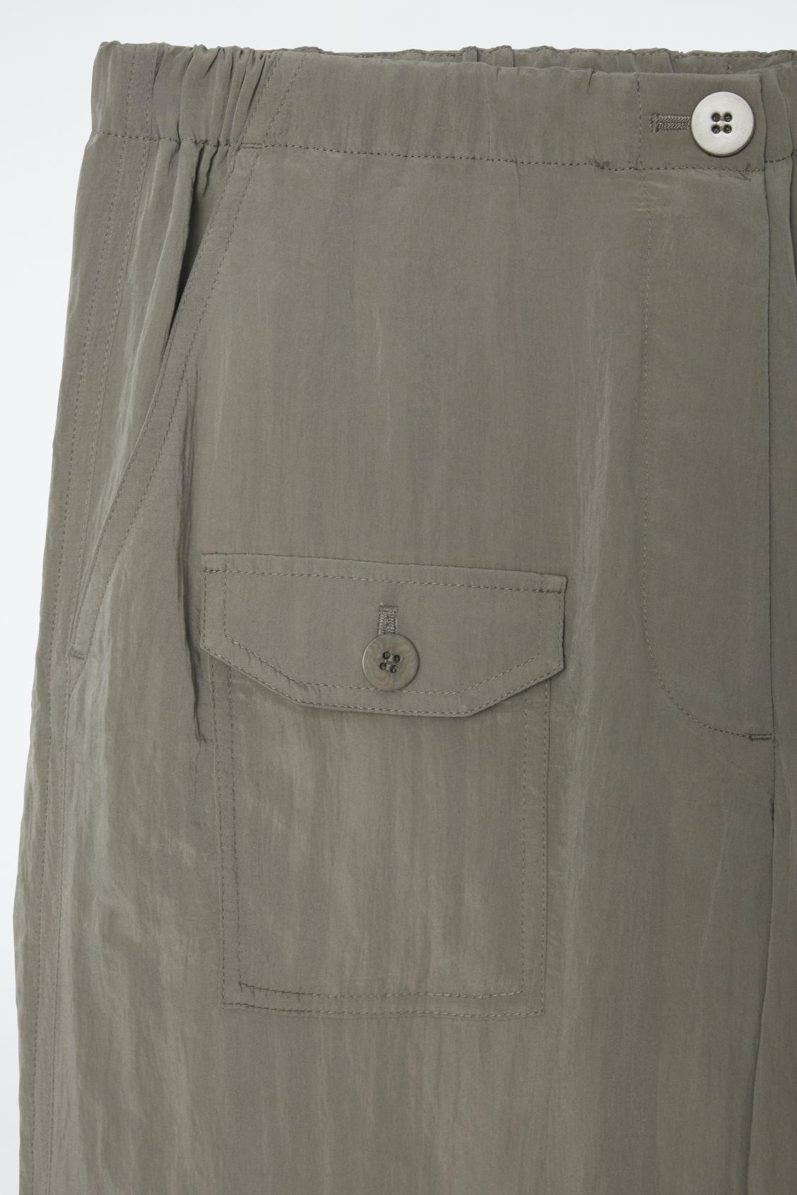 PARACHUTE CARGO PANTS Product Image