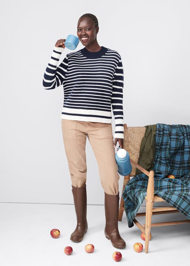 The Brandy - Navy/White Female Product Image