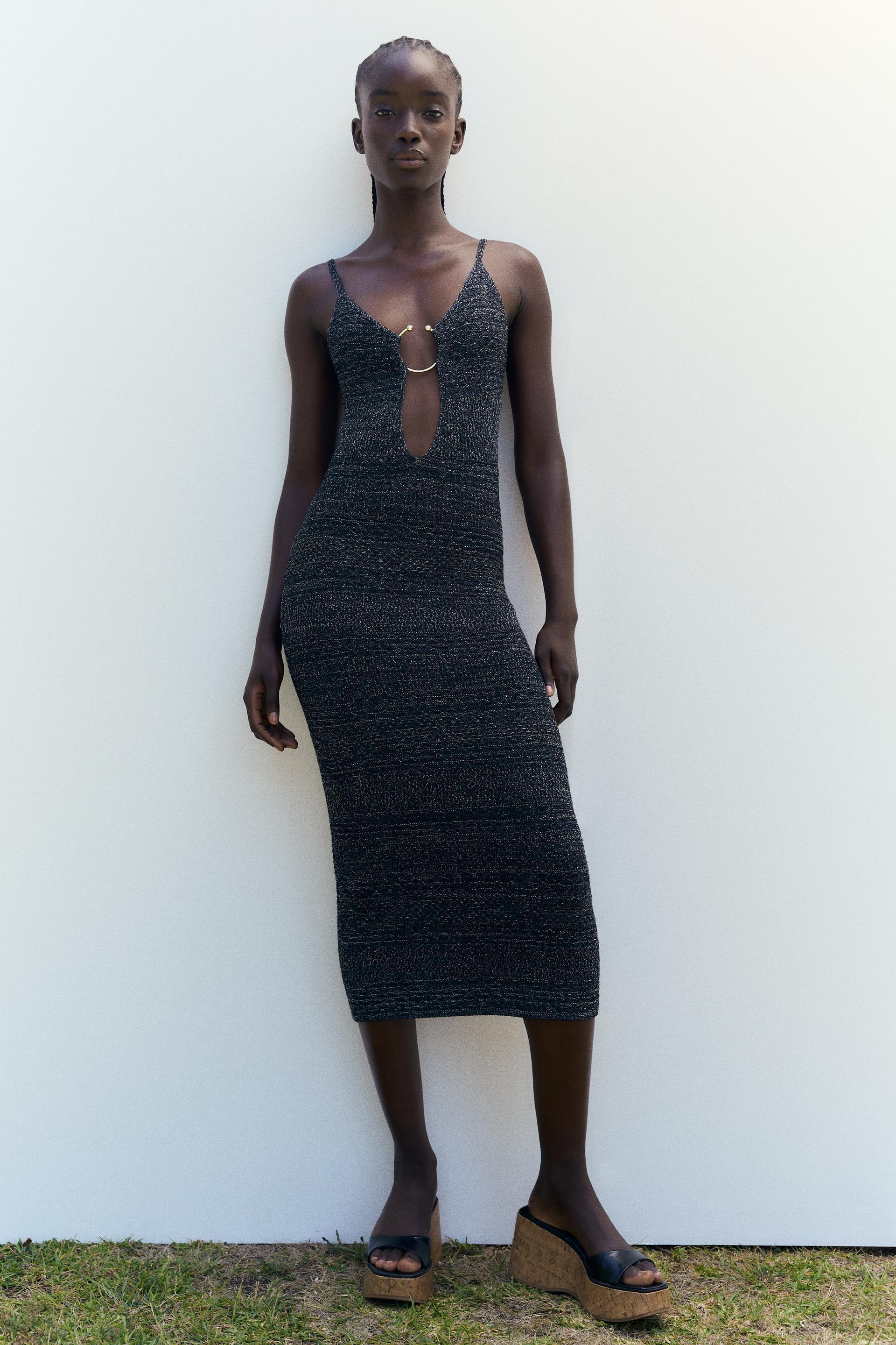 CUT OUT RING KNIT DRESS Product Image