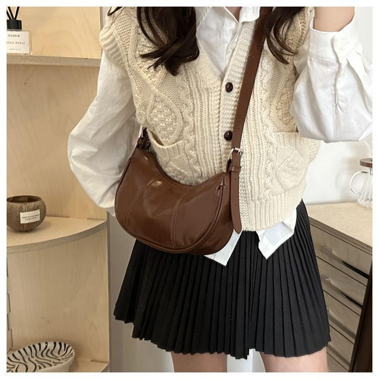 Plain Faux Leather Crossbody Bag Product Image