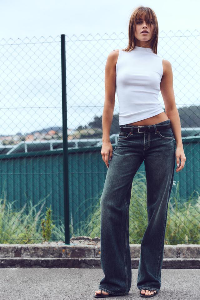 TRF LOW-RISE WIDE LEG JEANS Product Image