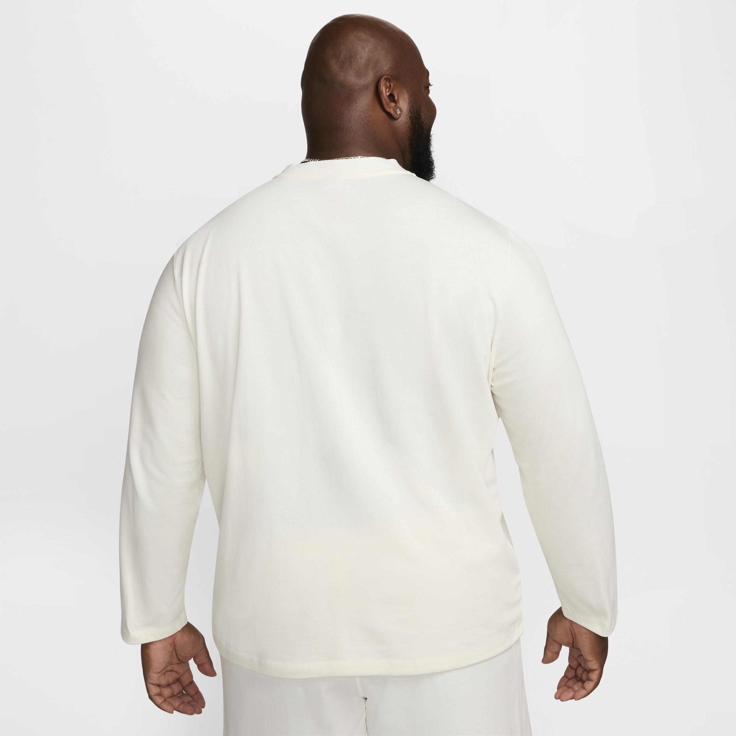 Nike Men's Club Long-Sleeve Henley Product Image