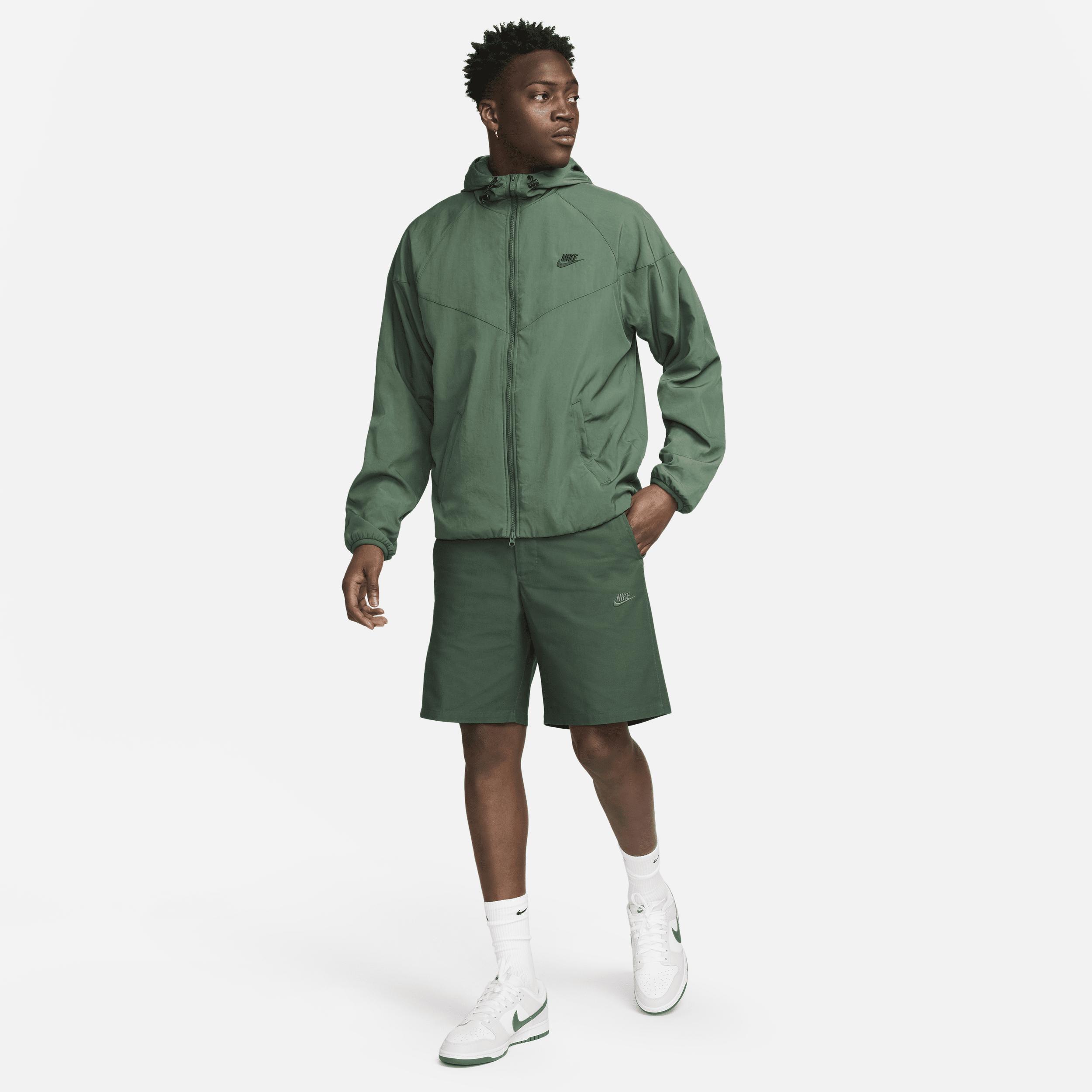 Nike Men's Club Chino Shorts Product Image