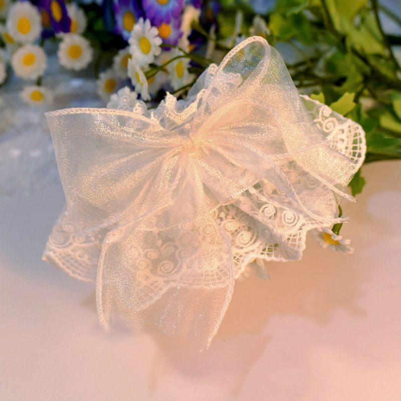 Ruffle Lace Wrist Cuffs Product Image