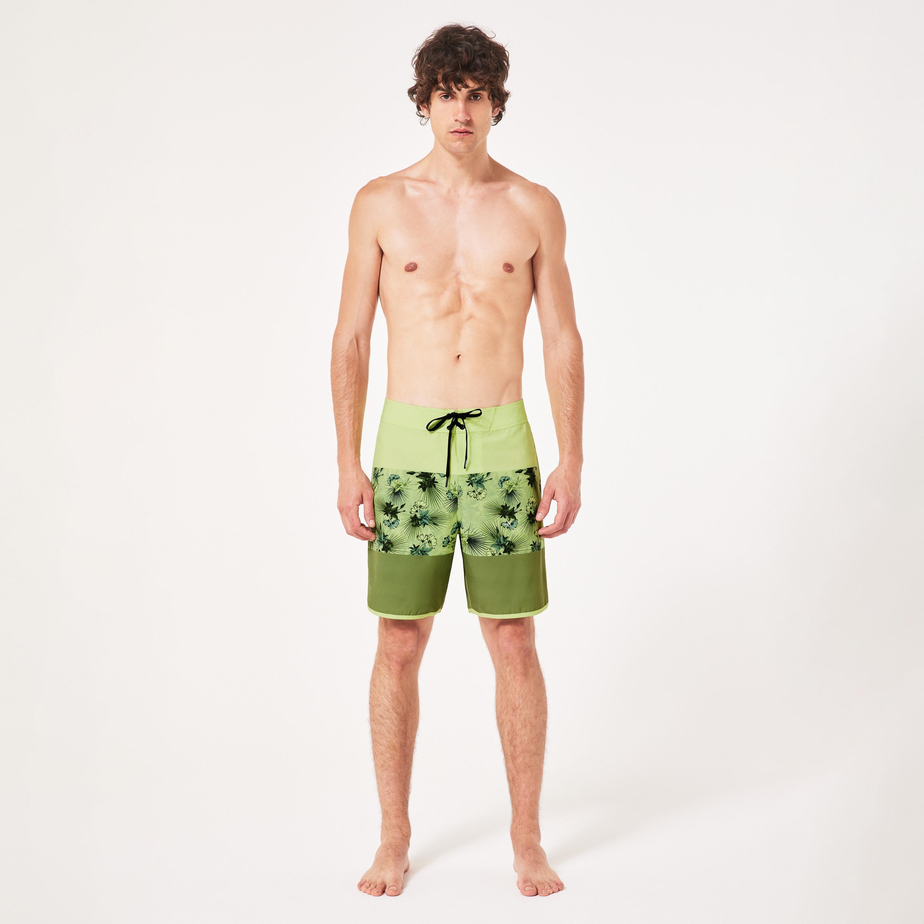 Oakley Session Rc 19" Boardshort - 3D Flower Light Green | Oakley® Product Image