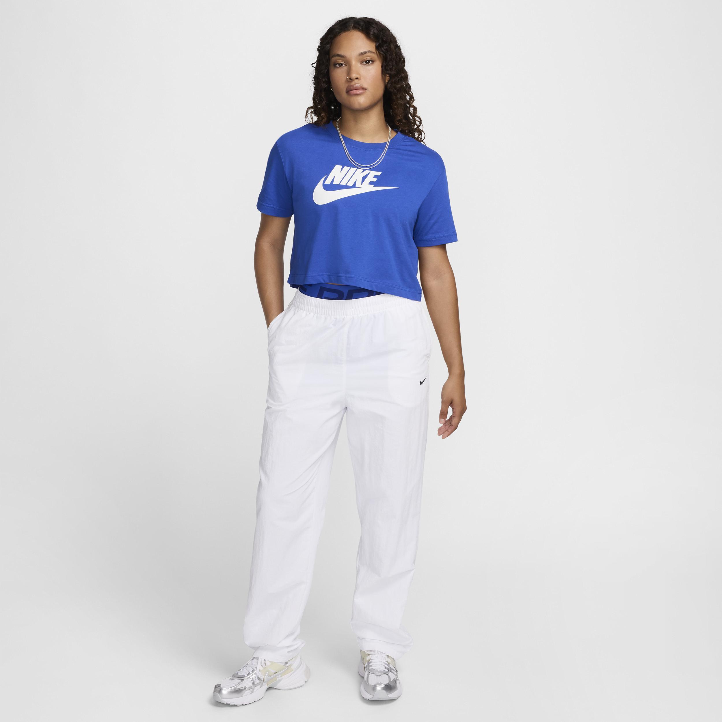 Women's Nike Sportswear Essential Cropped Logo T-Shirt Product Image