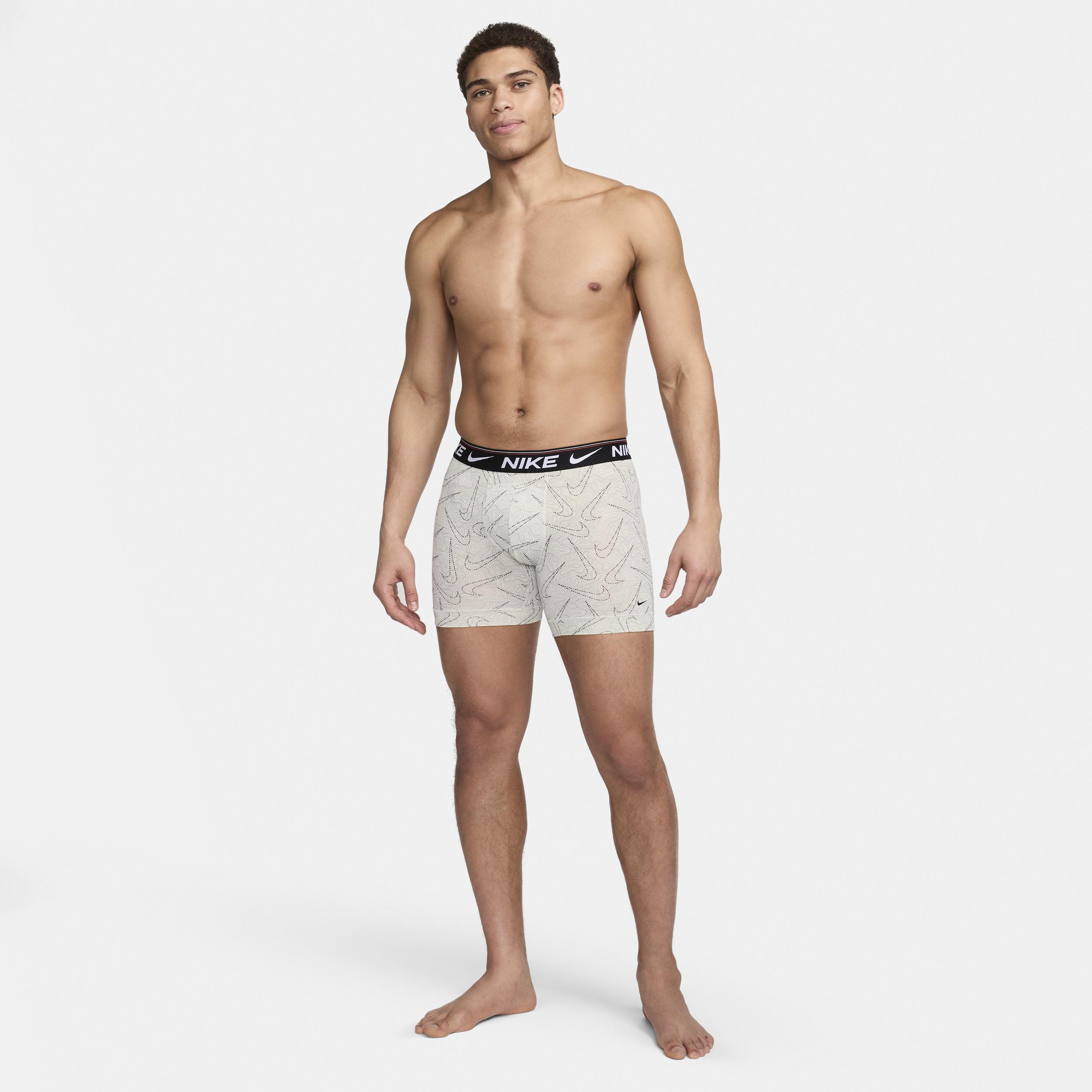 Nike Men's Dri-FIT Ultra Comfort Boxer Briefs (3-Pack) Product Image