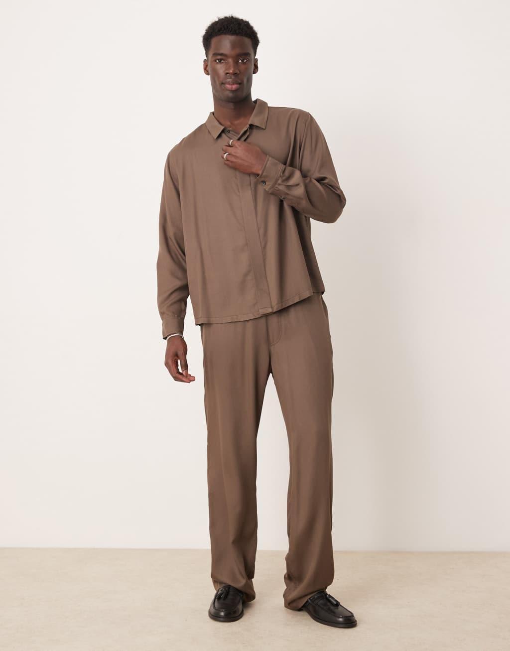 ASOS DESIGN baggy pants in brown - part of a set Product Image