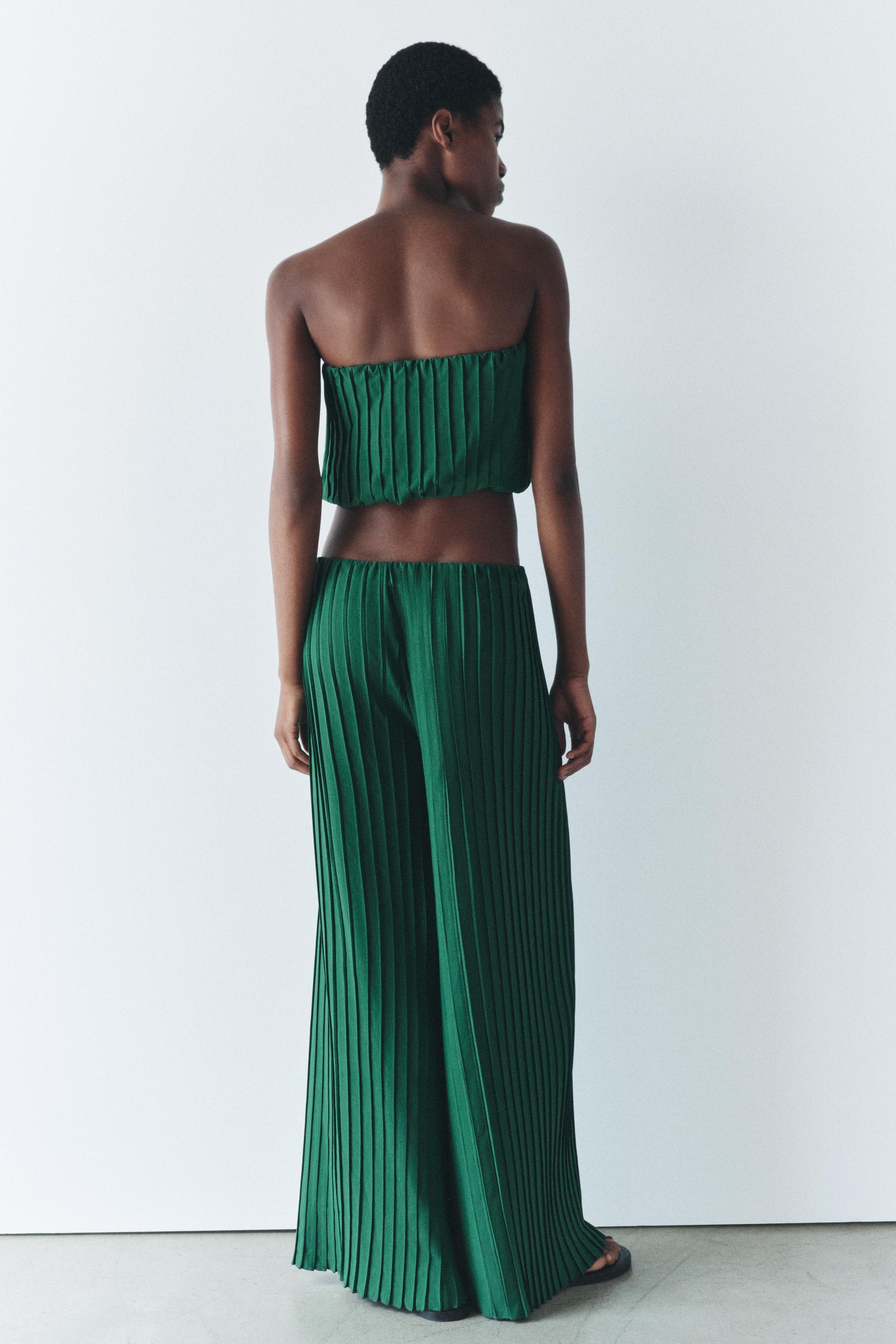 PLEATED PANTS Product Image