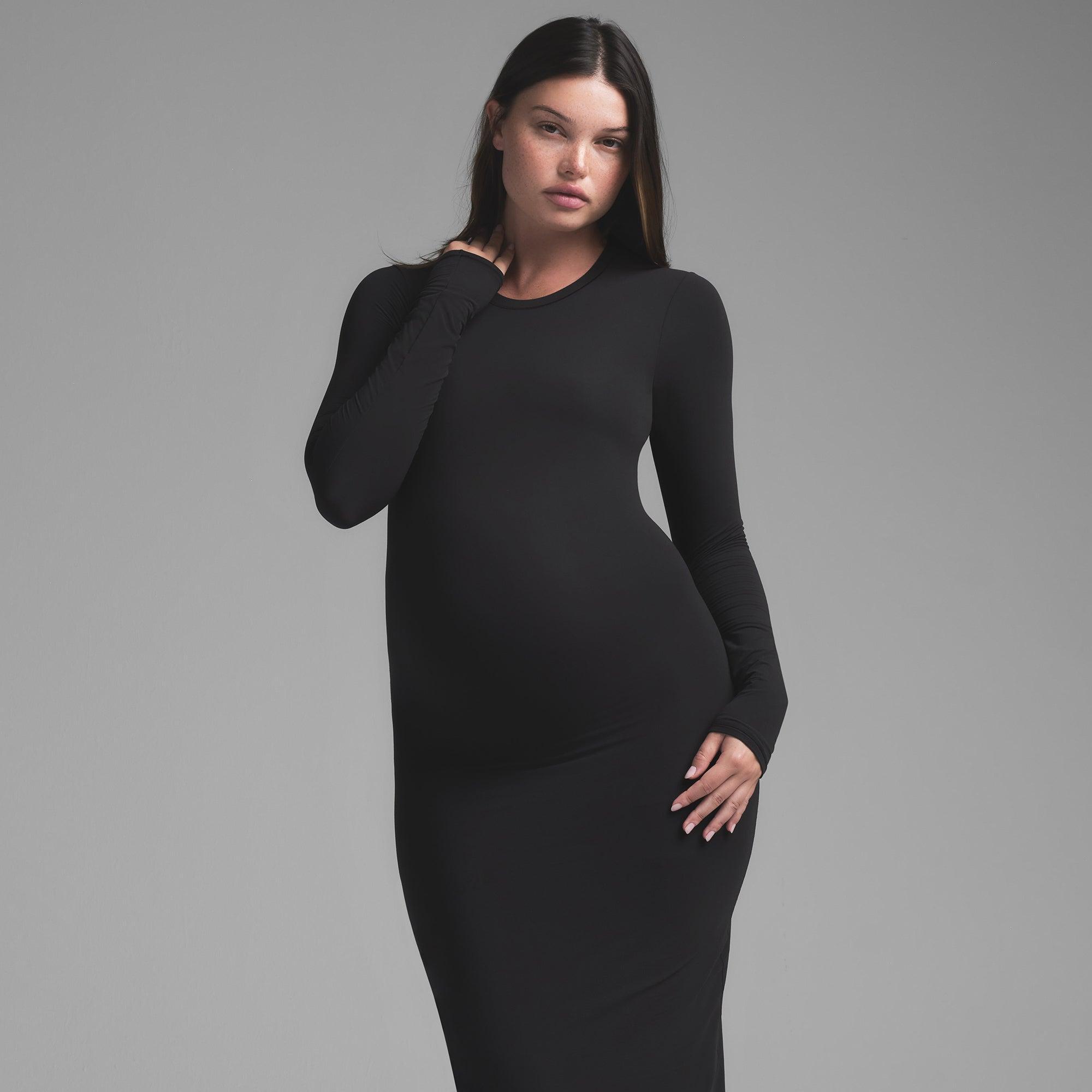 FITS EVERYBODY MATERNITY LONG SLEEVE DRESS | ONYX Product Image