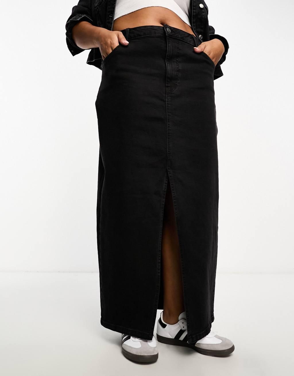 ASOS DESIGN Curve denim maxi skirt with split hem in washed black Product Image