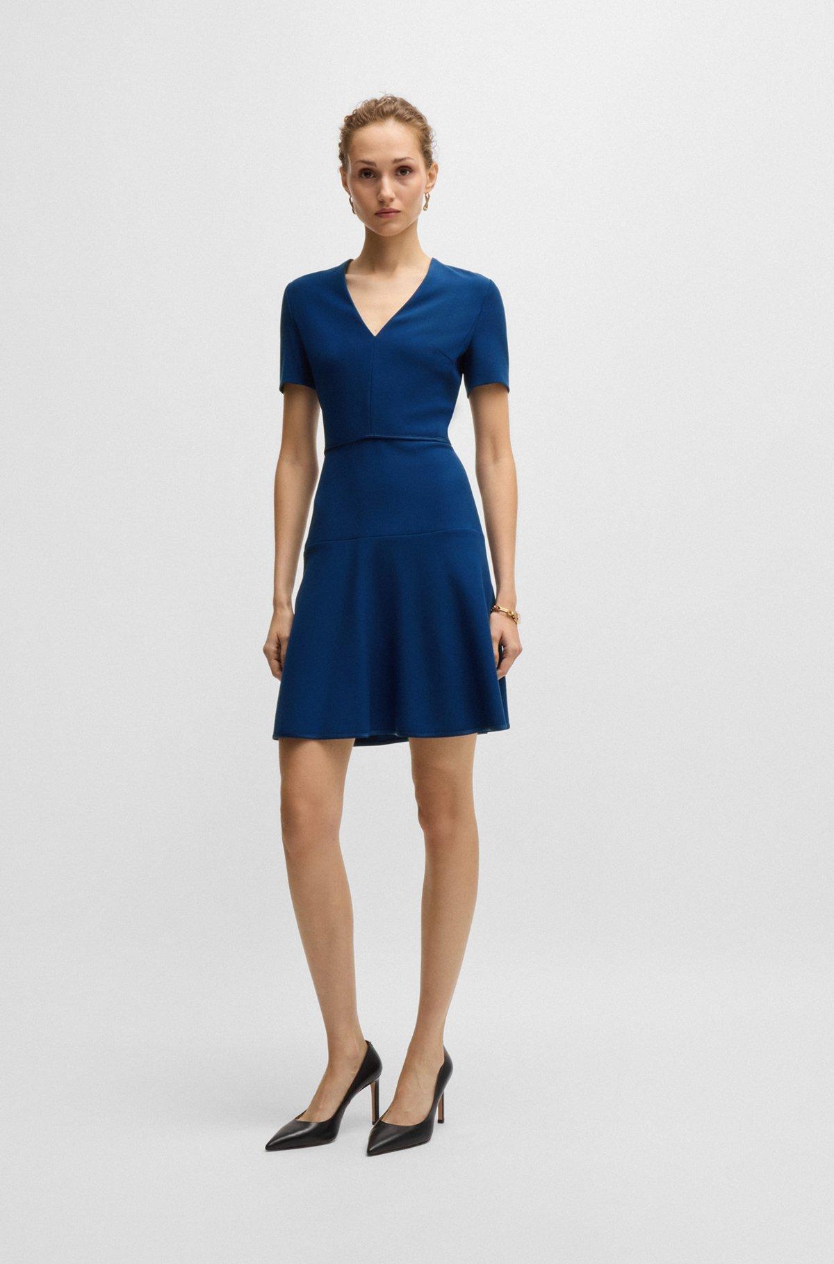 V-neck dress in stretch material Product Image