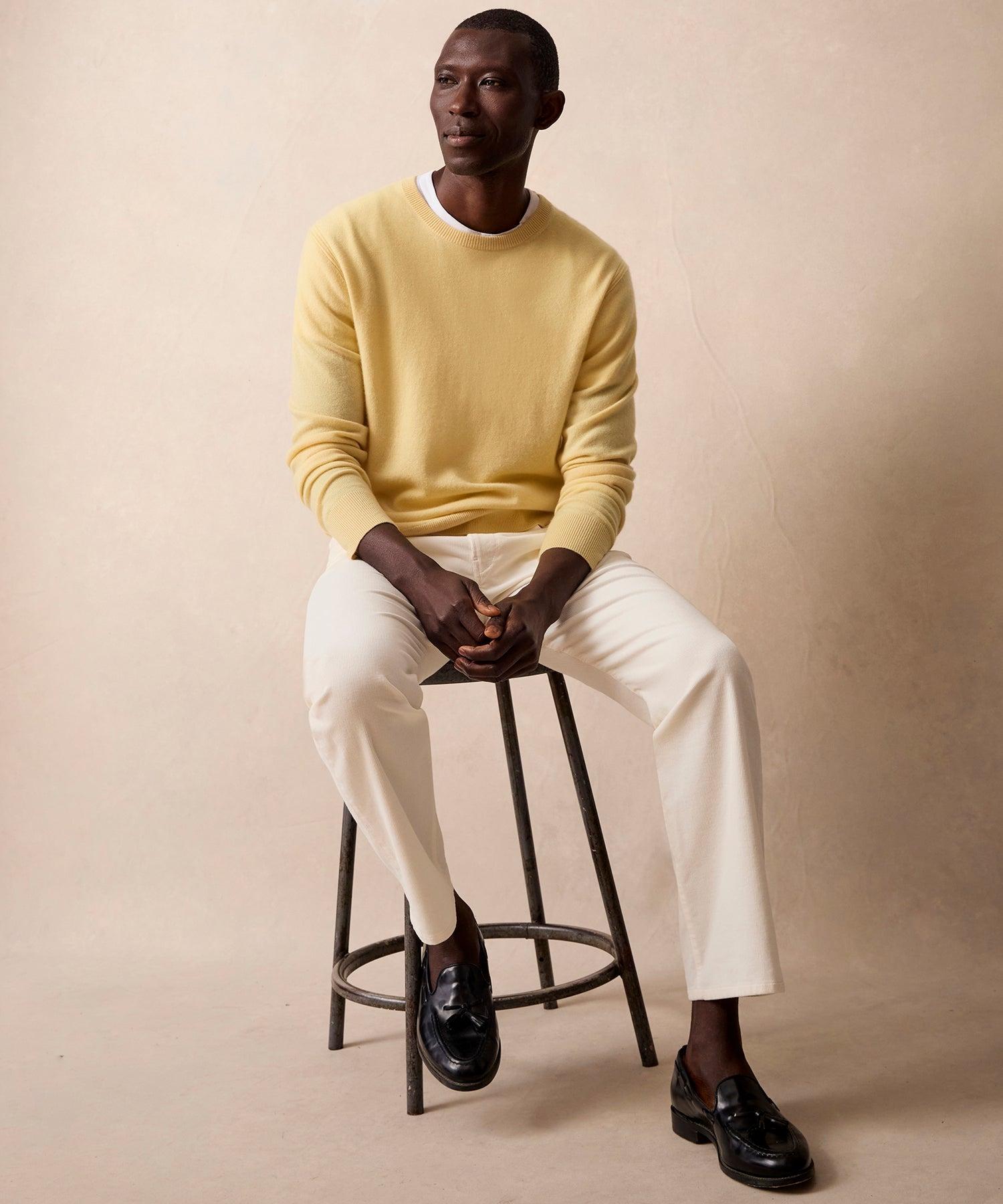 Cashmere Crewneck in Pale Yellow Product Image