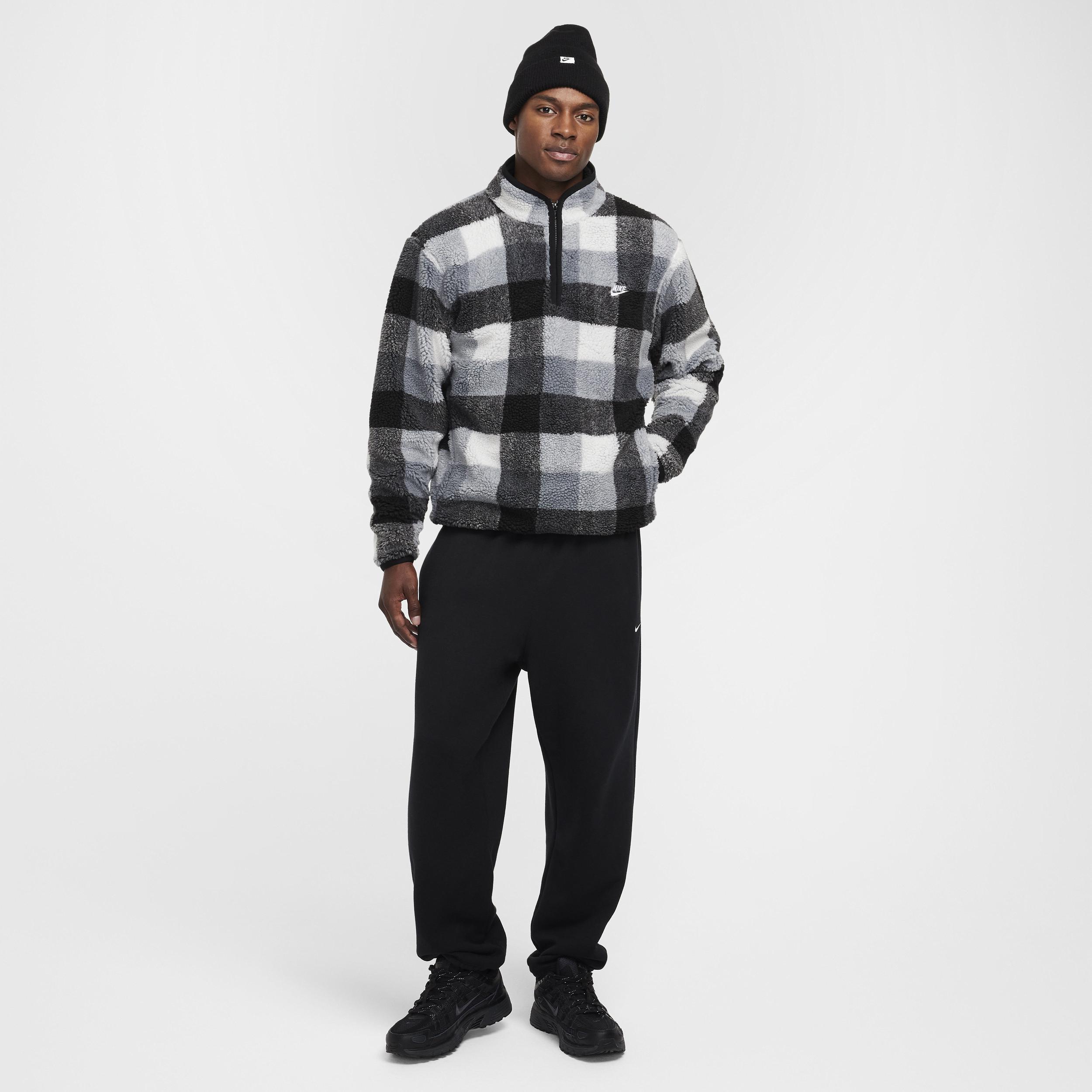 Nike Club Men's Winterized Half-Zip Product Image