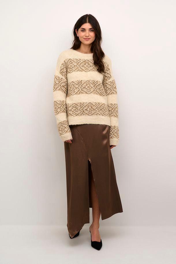 CUIona Pullover Product Image