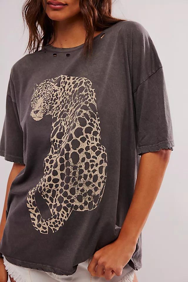 Leopard Tee Product Image