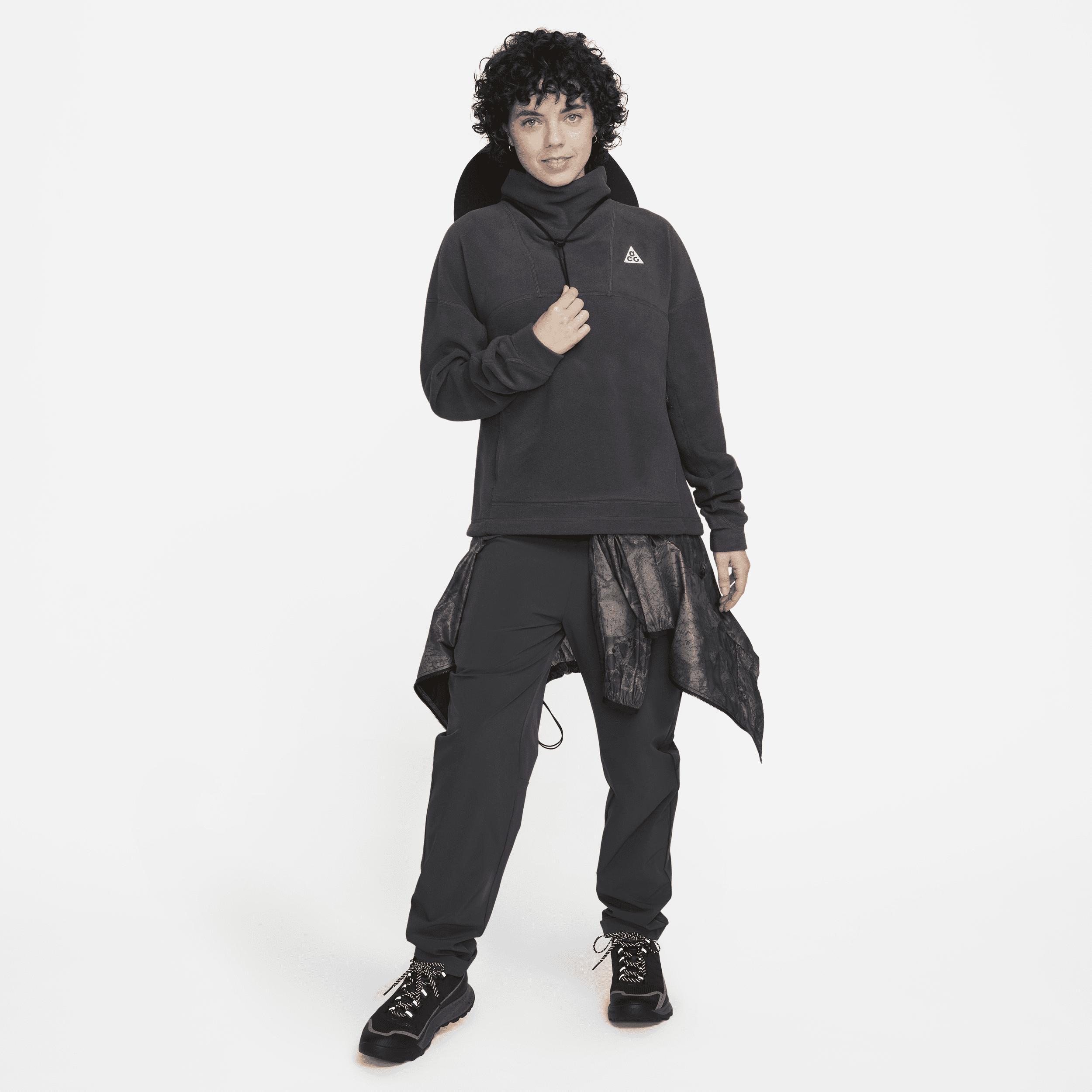 Women's Nike ACG "Wolf Tree" Top Product Image