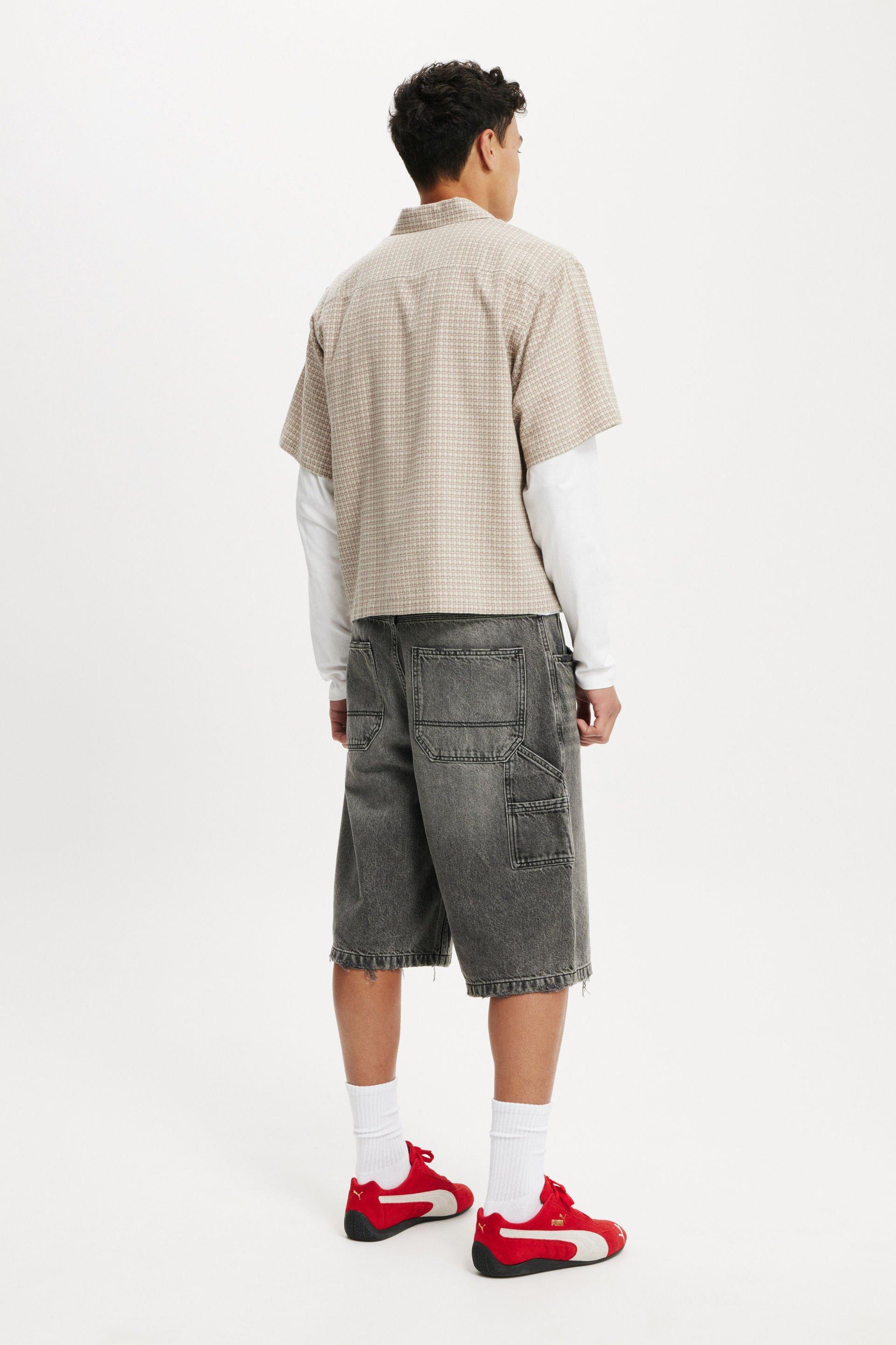 Super Baggy Carpenter Jort Product Image