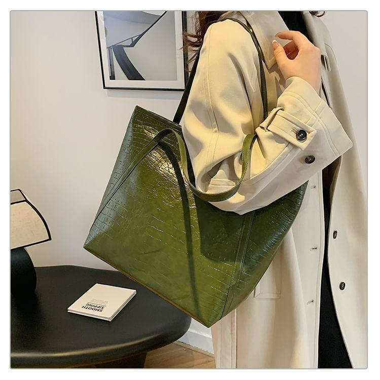 Plain Faux Leather Tote Bag Product Image